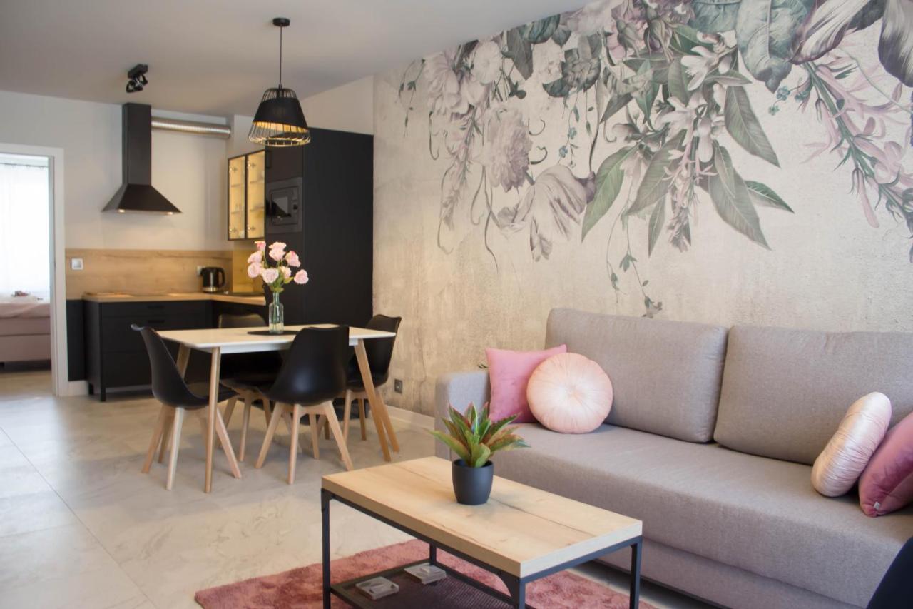 Apartamenty Nad Zylica Przy Deptaku - Dream Apart Щирк Экстерьер фото